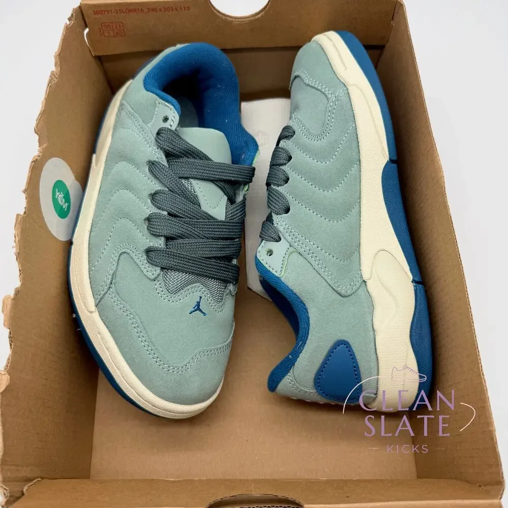 Jordan Session Sage Green/Abyss Kids 4Y NIB